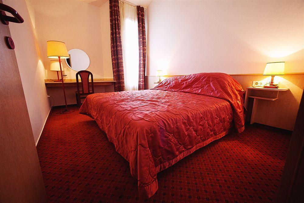 Hotel Vile Park Portoroz Exterior photo