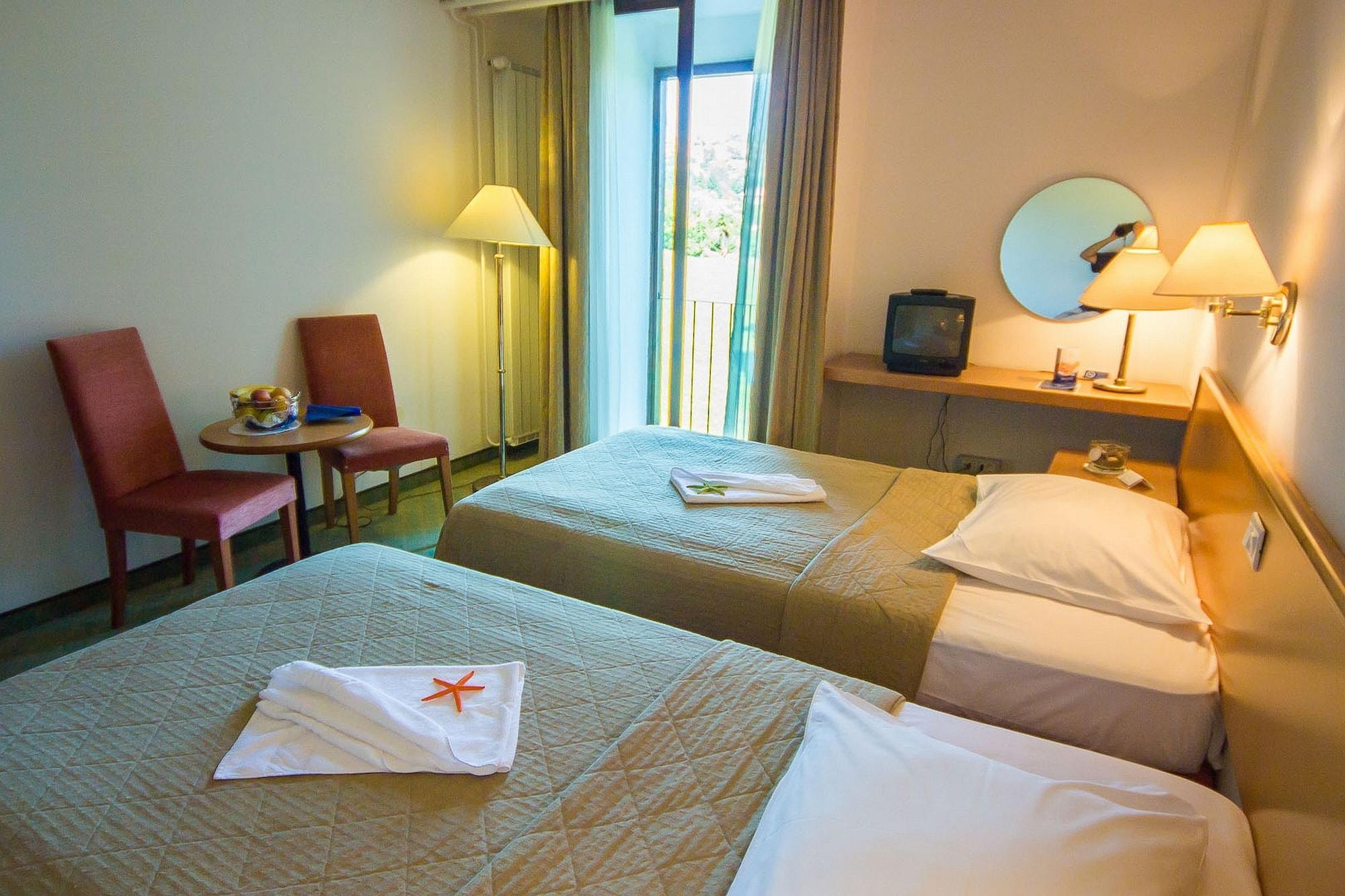 Hotel Vile Park Portoroz Exterior photo