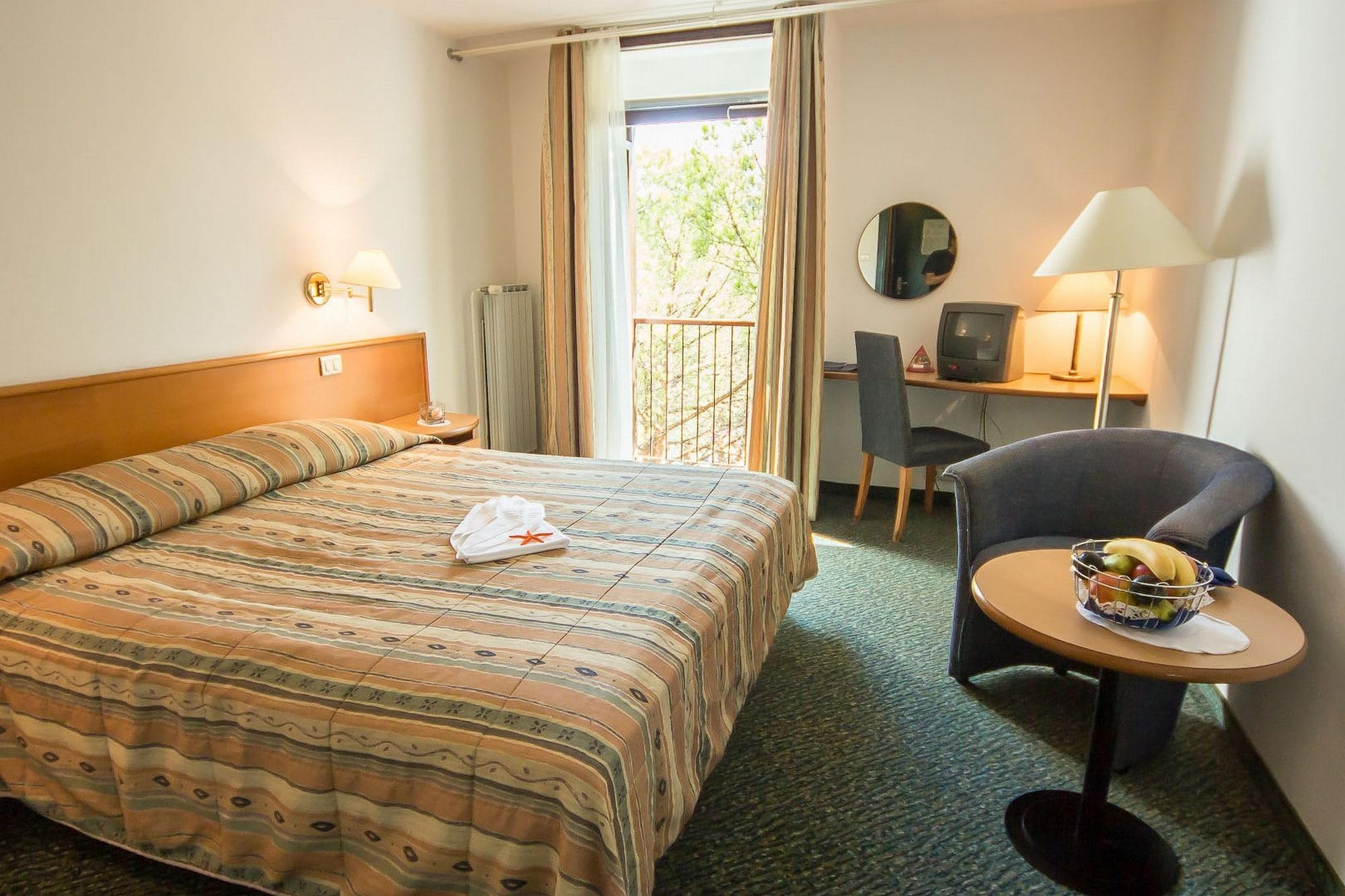 Hotel Vile Park Portoroz Exterior photo